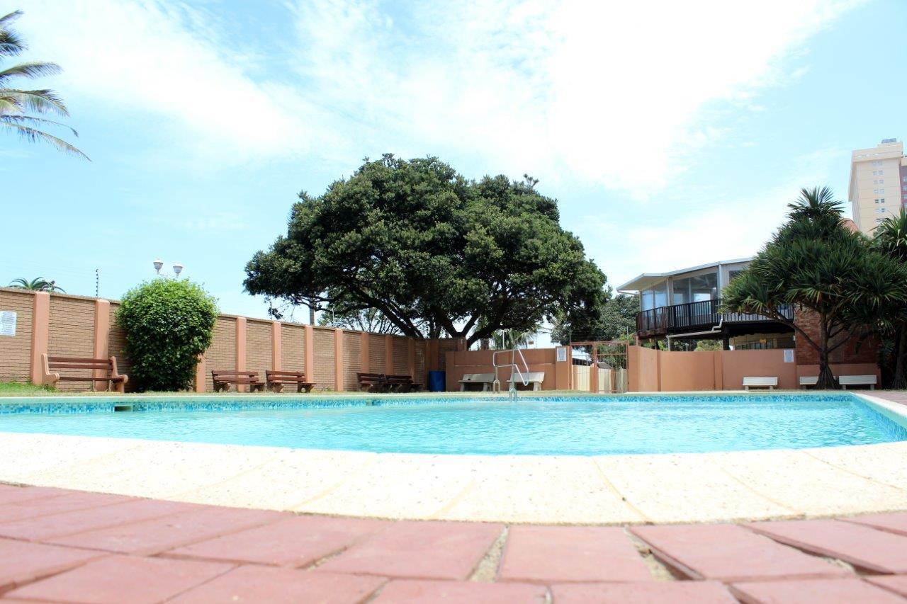 Sea Wave Holidays - Stella Maris Apartment Amanzimtoti Exterior photo