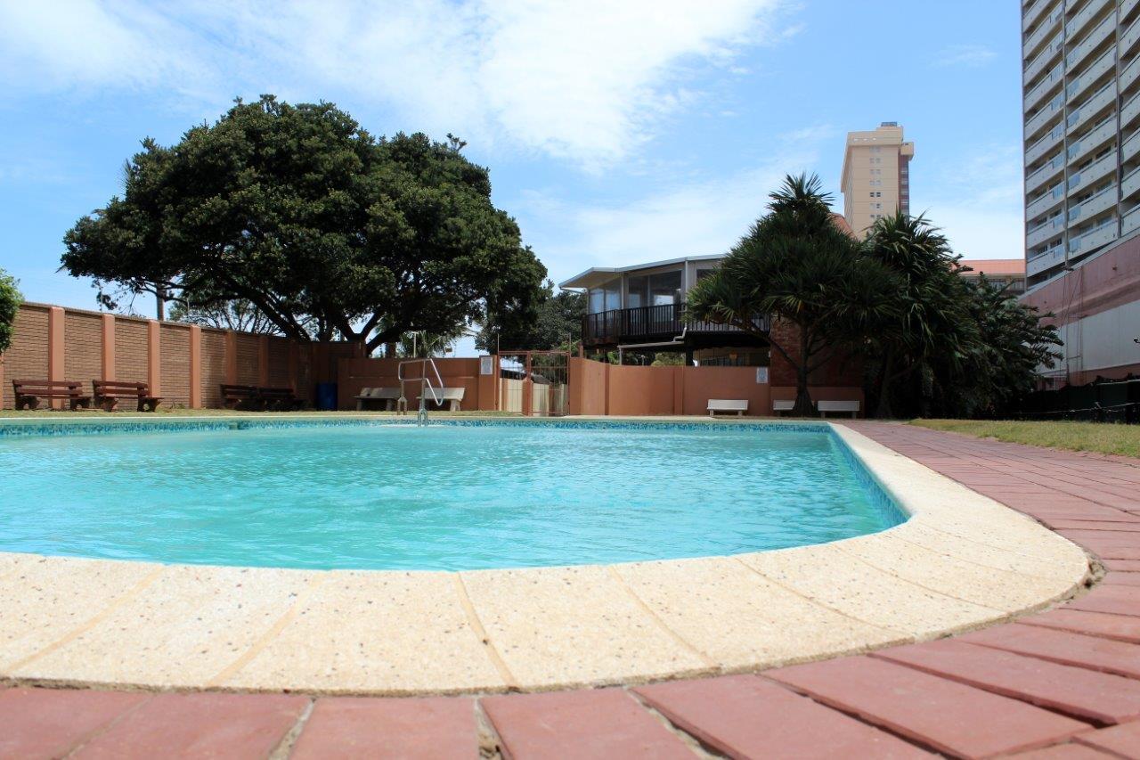 Sea Wave Holidays - Stella Maris Apartment Amanzimtoti Exterior photo